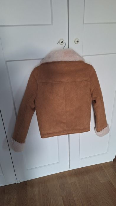 Kurtka z kożuszkiem H&M