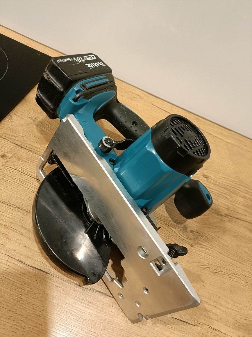 Makita pilarka DSS611 (2025 rok)
