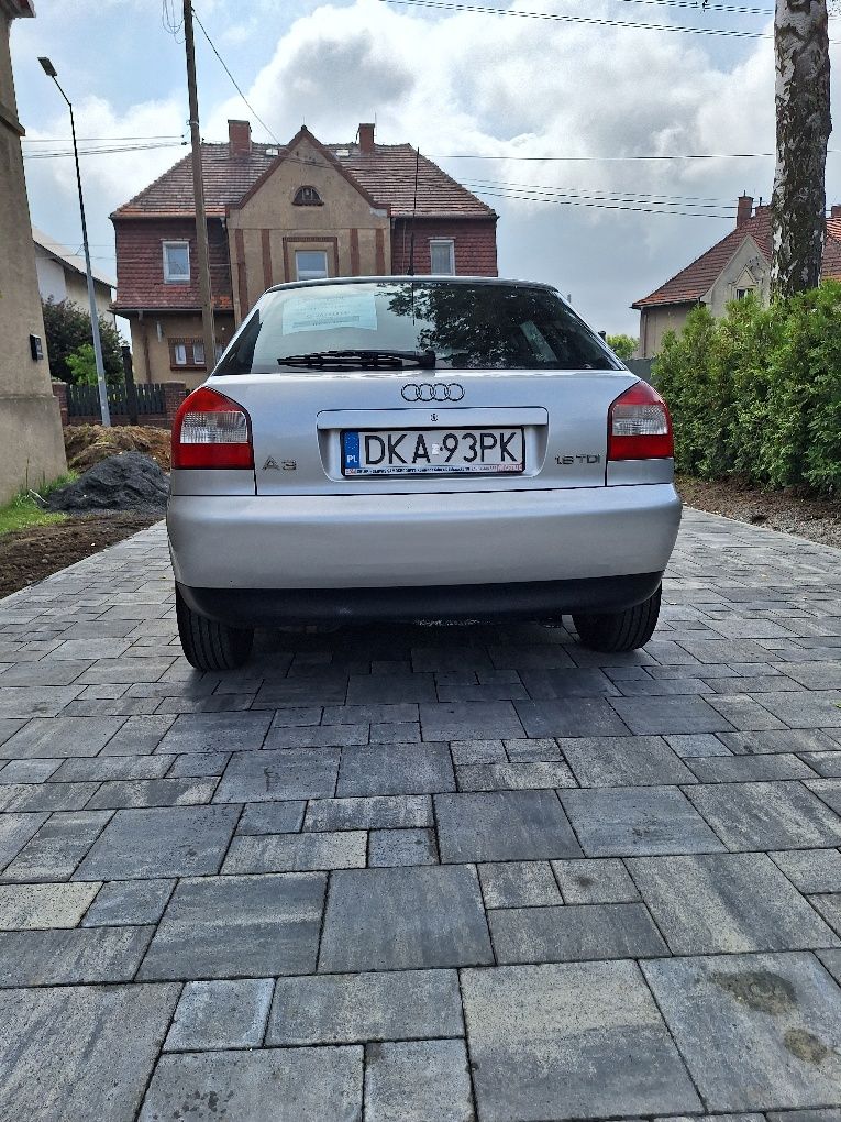 Audi A 3 8l 1.9TDI Ambition 2001r