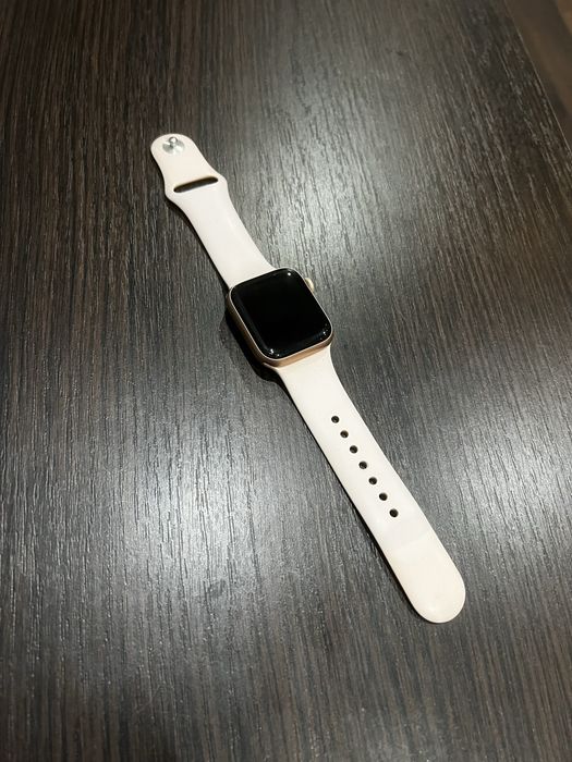 Apple Watch SE 1 покоління