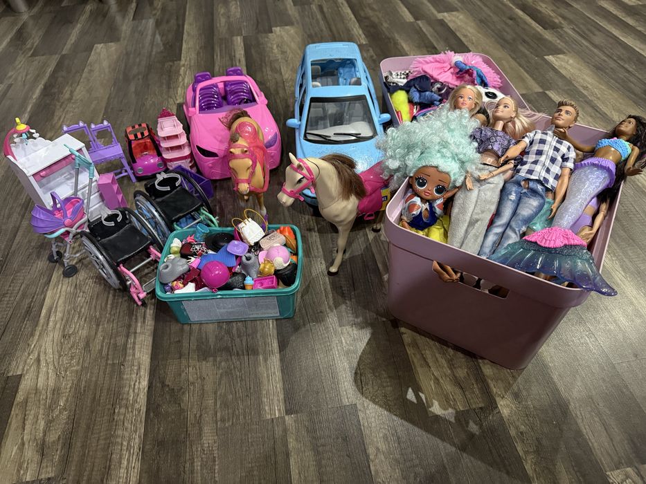 Lalki barbie i akcesoria