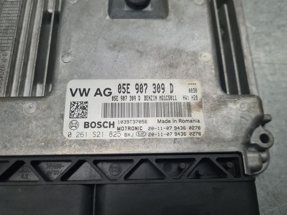 Centralina motor / ECU SEAT Leon Sportstourer (KL8)