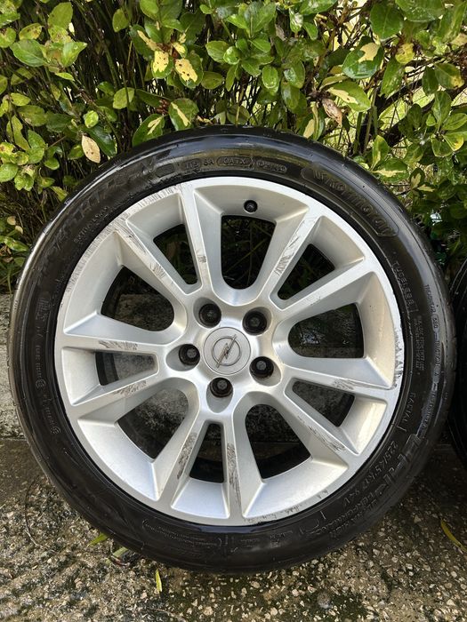Jantes com pneus opel R17