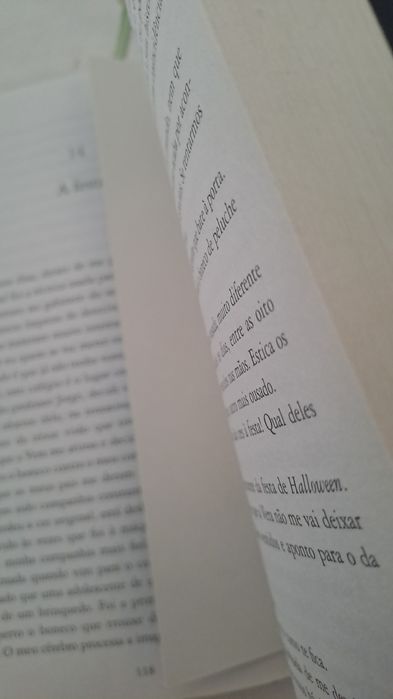 Colégio do Templo - O Corvo 
N.º 1
de Nuno Bernardo