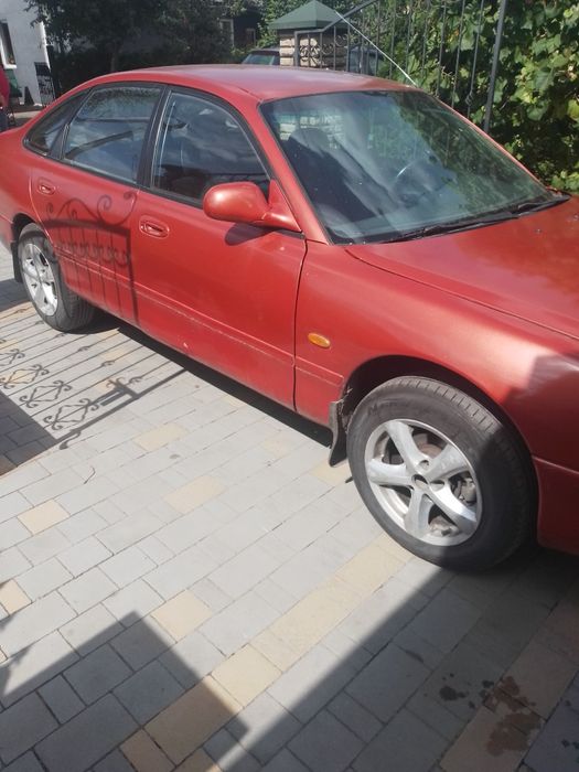 Мазда 6 1995 року