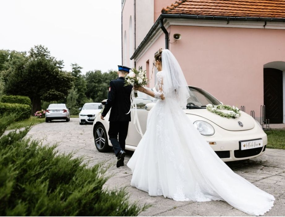 Suknia ślubna Elenora, księżniczka, z odpinanym trenem,