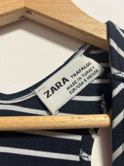 Zara sukienka biało granatowe paski S asymetryczna sexy rozcięcie