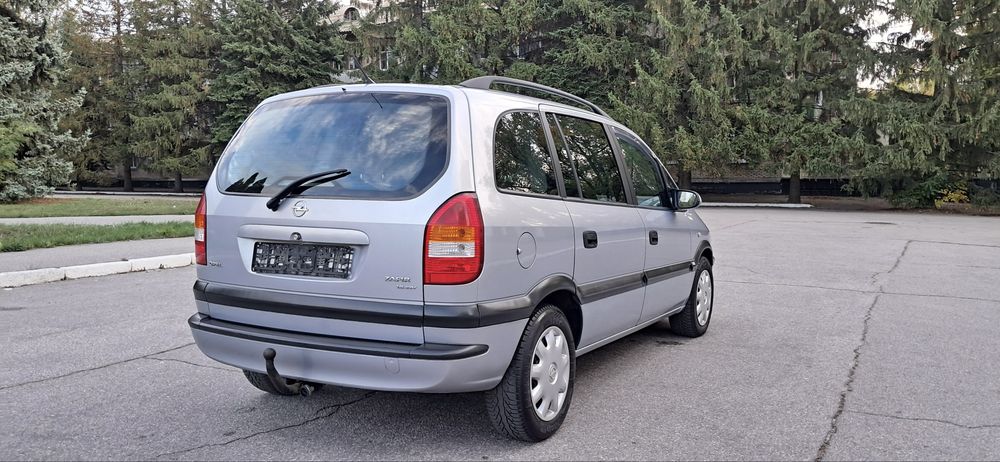 Opel Zafira 2005