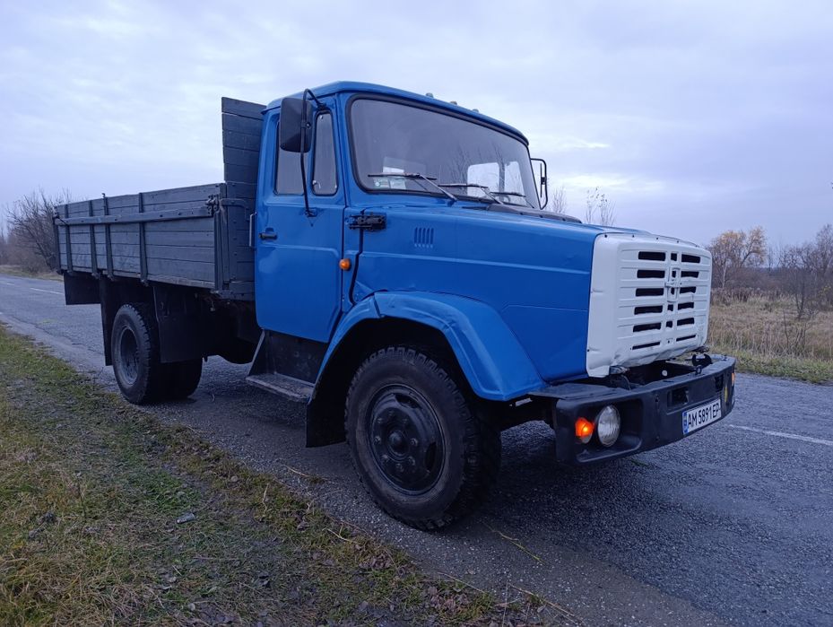 Продам ЗІЛ 4331 бортовий