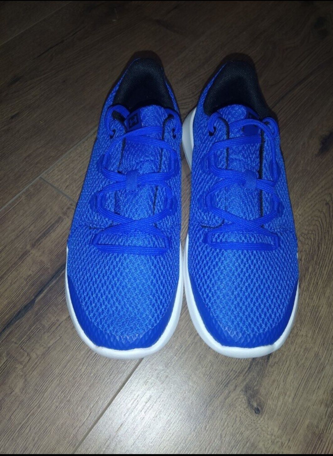 Новые кроссовки  Under Armour,  р 37-38, 24 см