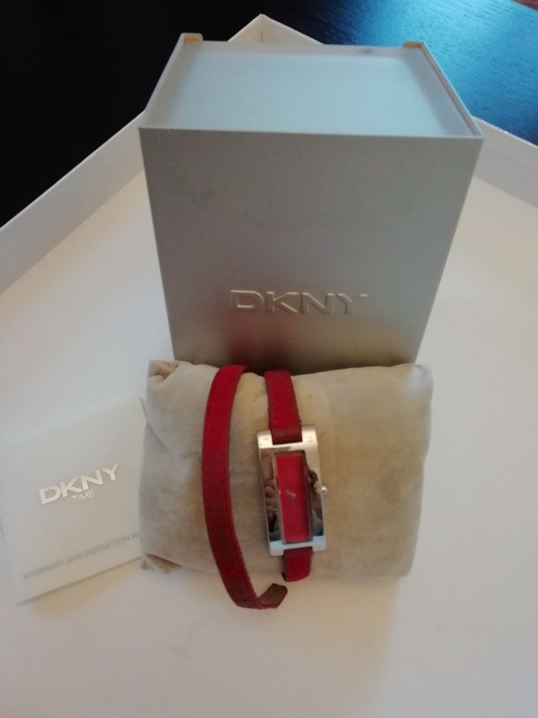 Relógio DKNY bracelete dupla original