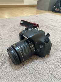Canon 600D lente 18-55mm + carregador original + tripé + c.mem 32GB