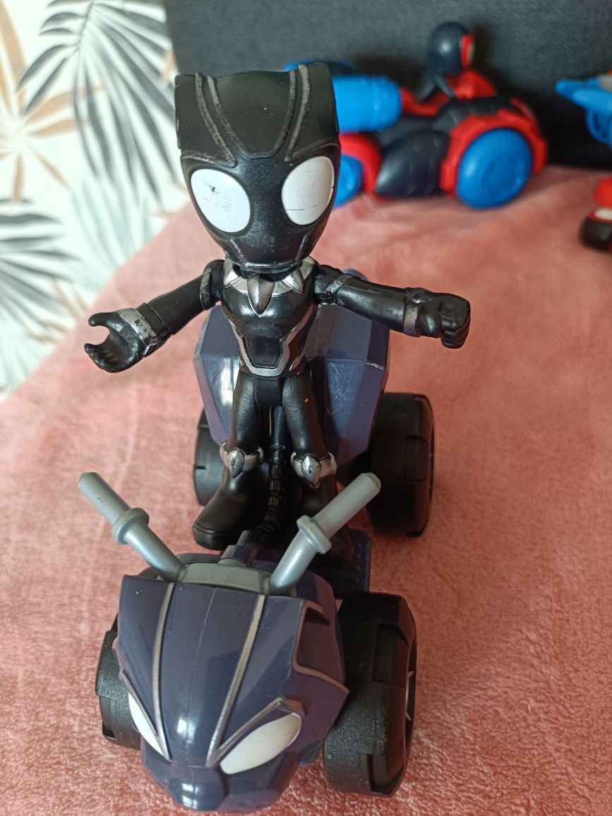 SPIDEY I SUPER-KUMPLE czarna pantera  pojazd figura