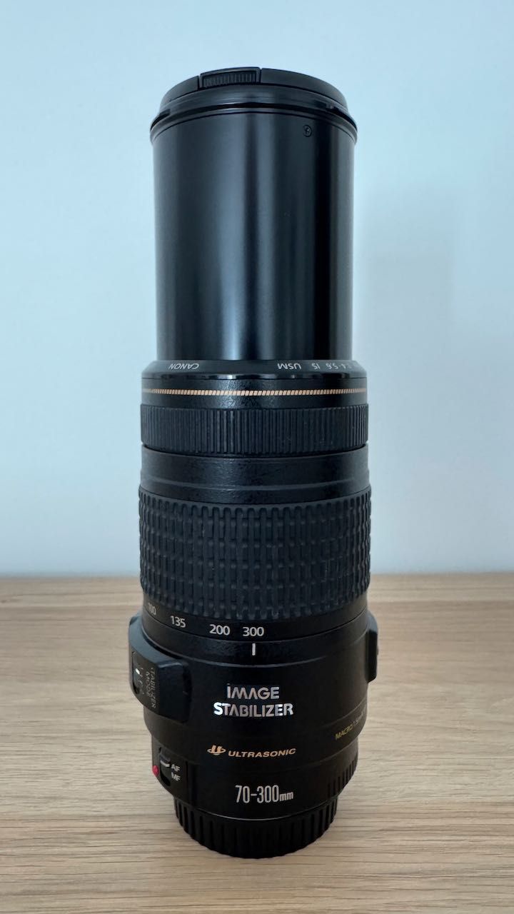 Canon Lente EF 70-300mm f/4-5.6 IS USM - Made In Japan