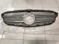 vendo grelha frontal Mercedes C200 (W205)