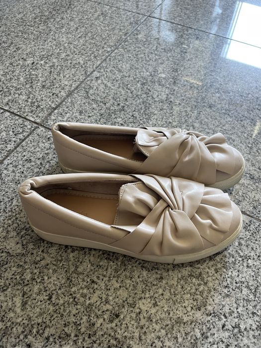 Sapatos / sapatilhas