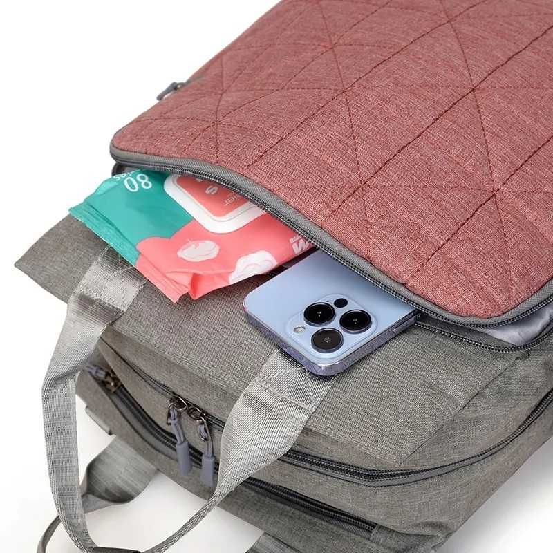 Mochila Maternidade Impermeável Bordada