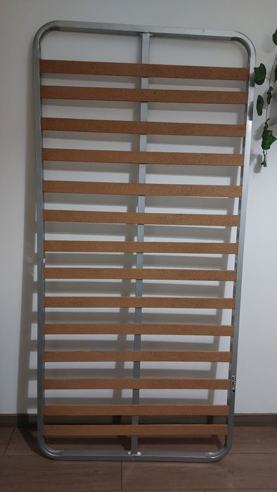 Estrado cama solteiro