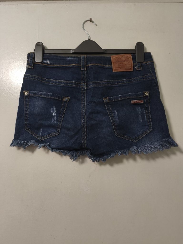 Джинсовые шорты Dsquared p 28