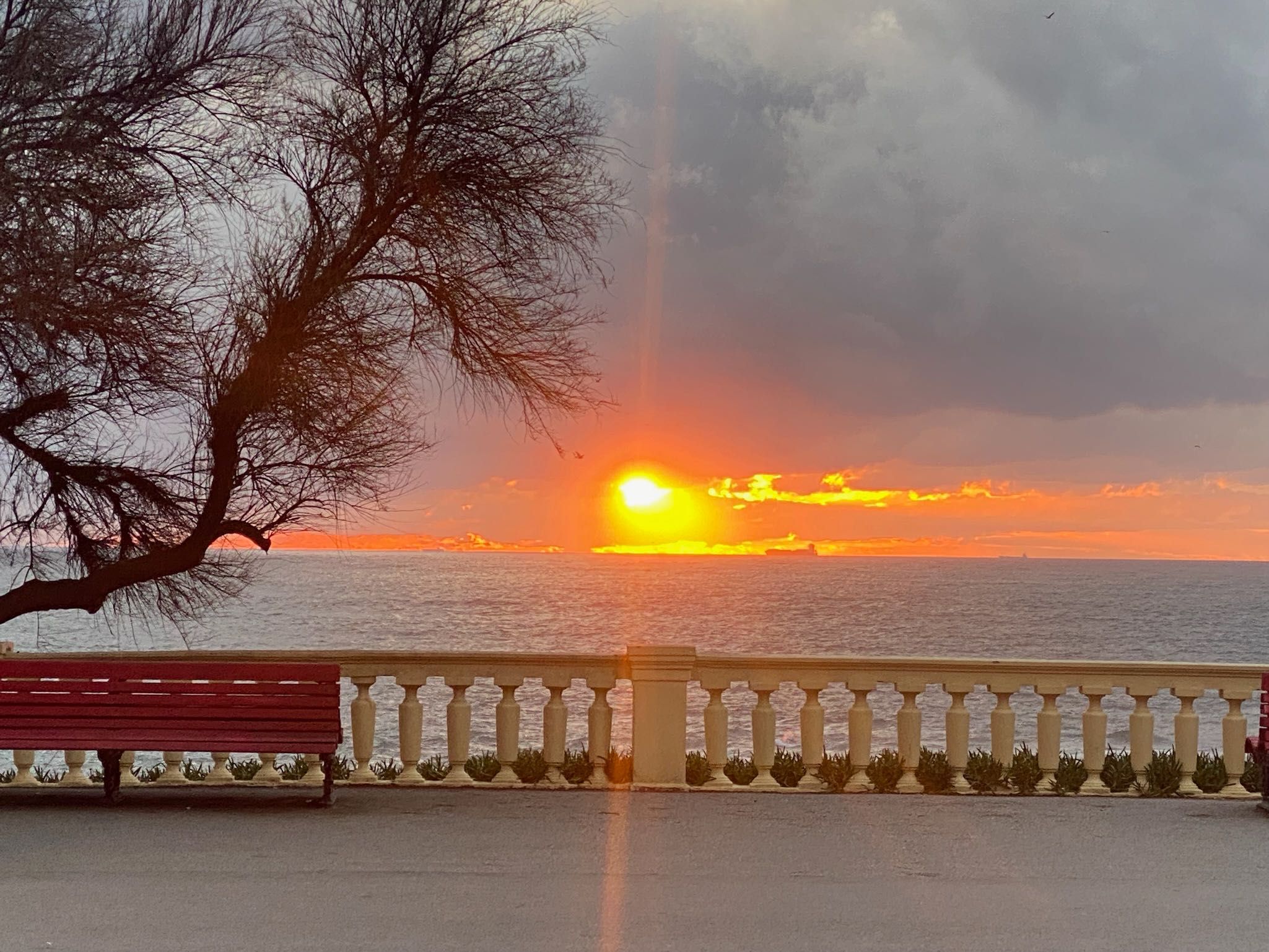 T2 com vista de mar na Avenida Brasil