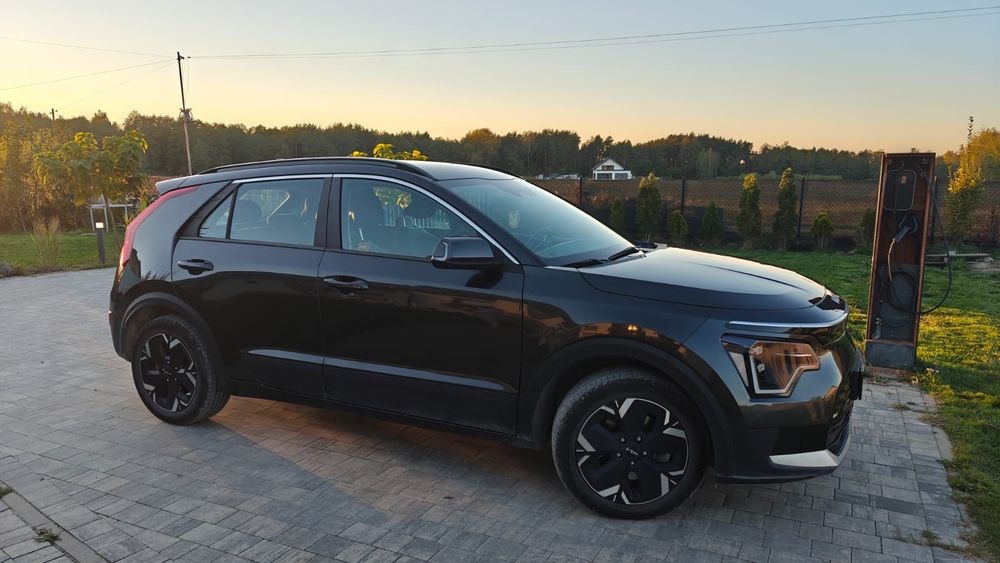 Kia Niro Odstąpię leasingKia Niro EV 2023 ładowarka w gratisie !!!