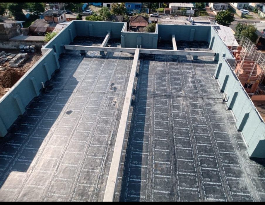 Impermeabilização de Terraços e Limpeza de Telhados.