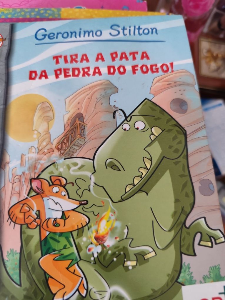 Livros infantis e outros