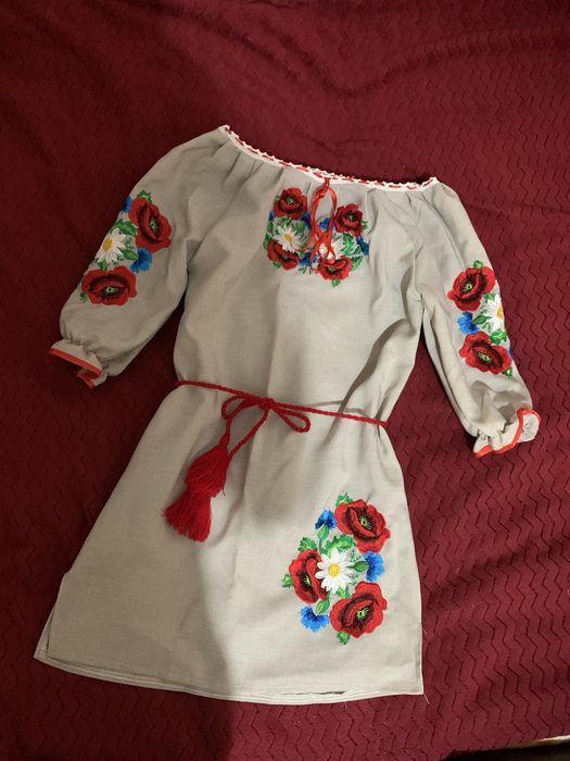 Вишите плаття 9-10років