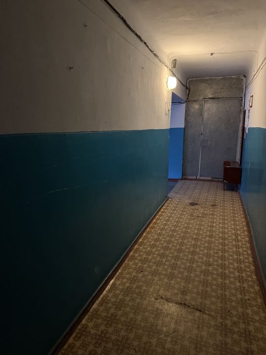 Продаю дві кімнати в гуртожитку Колос