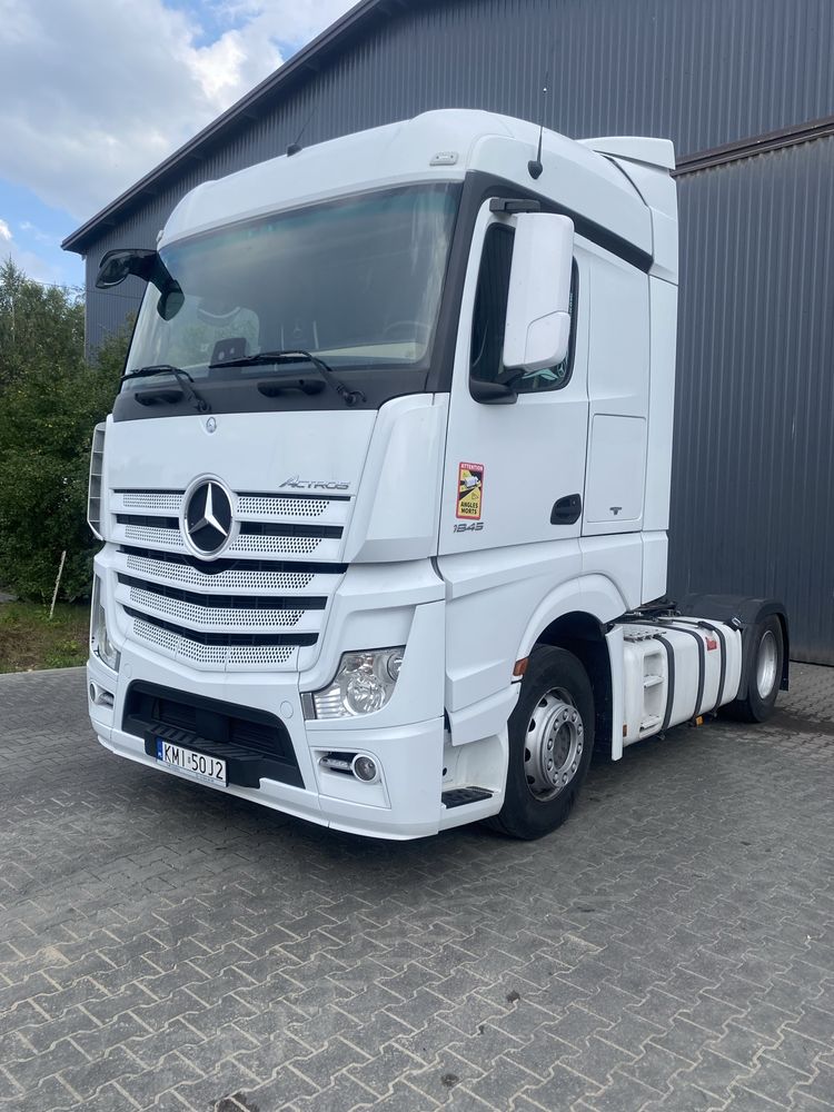 Mercedes actros 1845