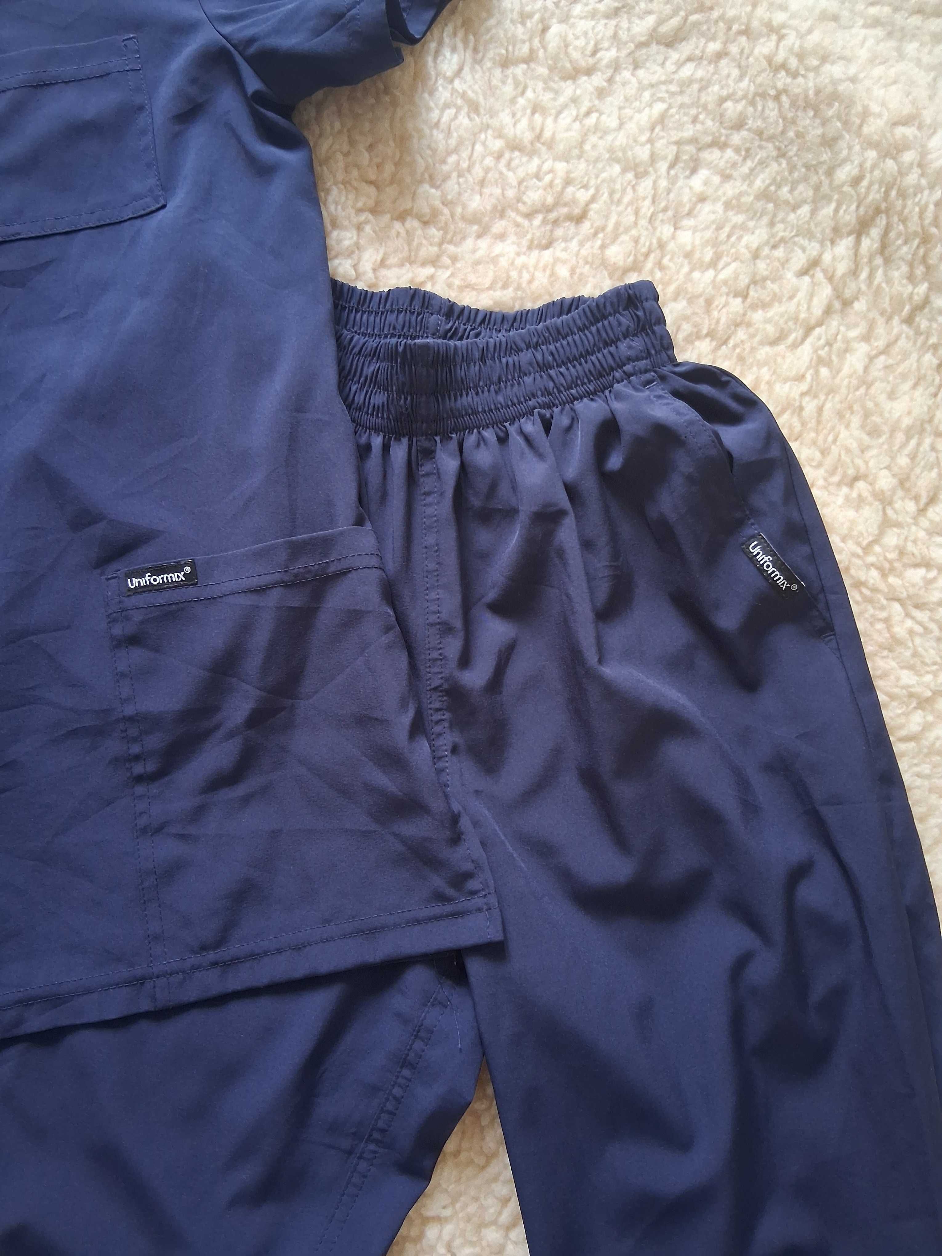 Granatowy scrubs Uniformix