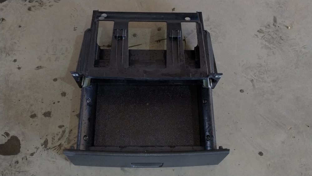 Бардачок,  Man Tgs/деталі торпедо/