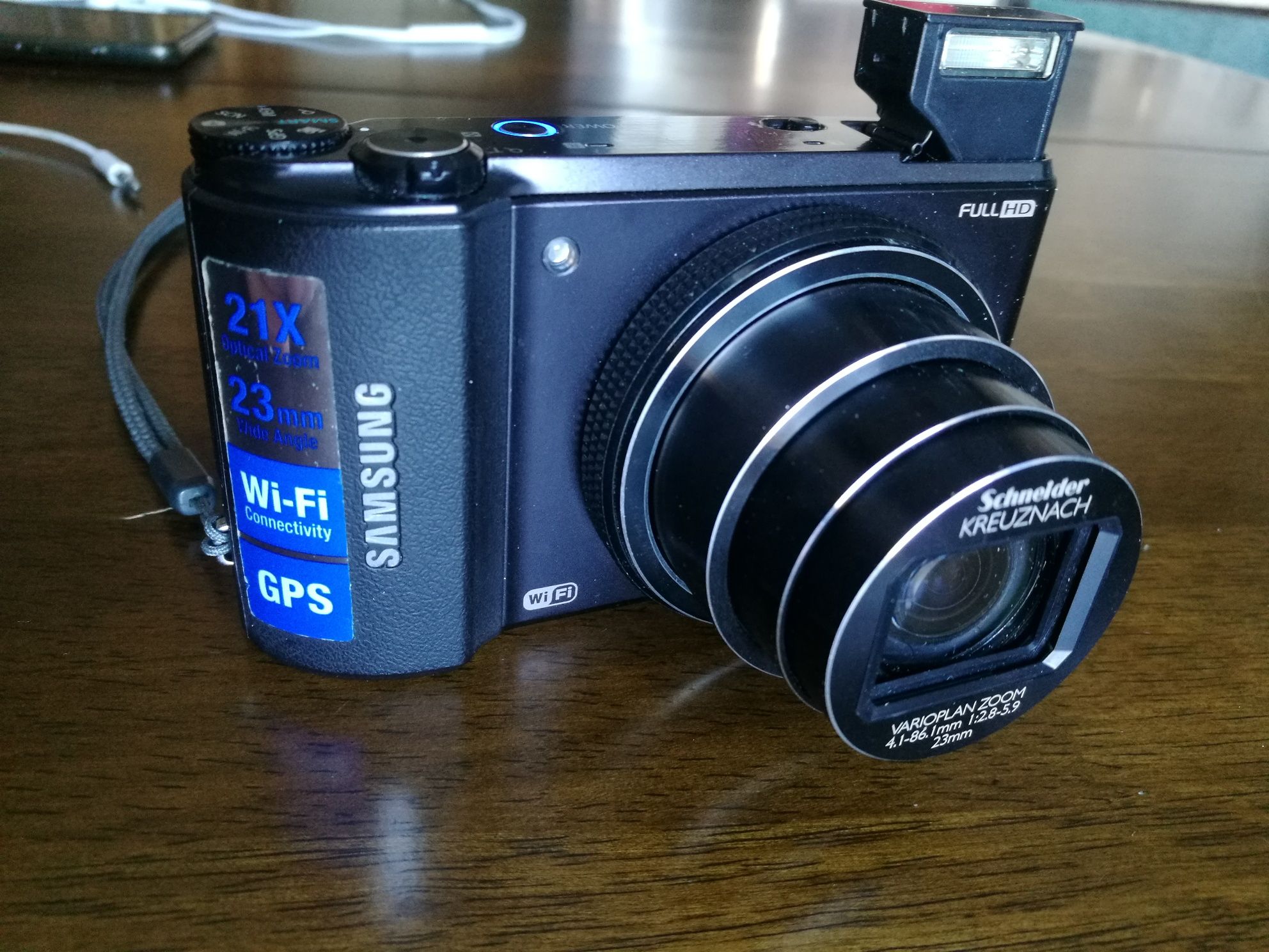 Шикарний фотоаппарат Samsung WB850F