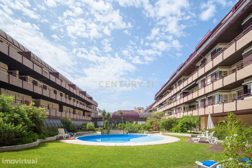 Apartamento T3+1 no condomínio Estoril Garden