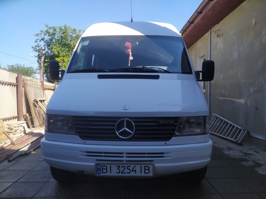 Мерседес sprinter 312d