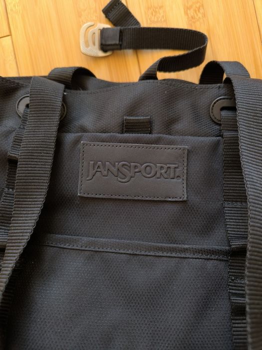 Torba z funkcją plecaka do laptopa