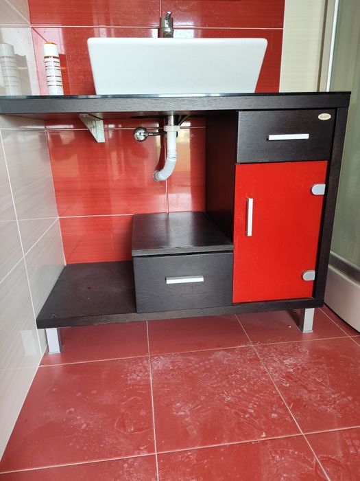 Kit casa de banho: Sanitário completo,cabine duche,e pia com armário