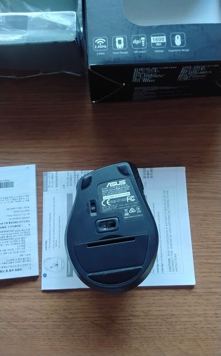 Bezprzewodowa optyczna myszka komputerowa ASUS WT465