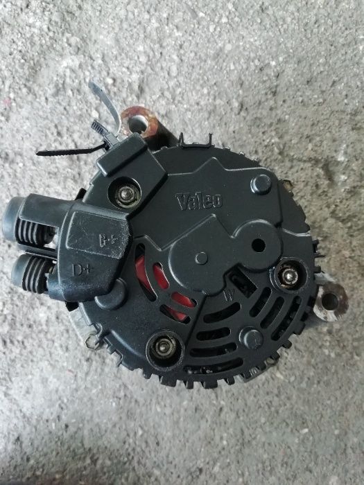 Alternador VALEO - Peugeot 306 1.9 TD - Muito bom estado