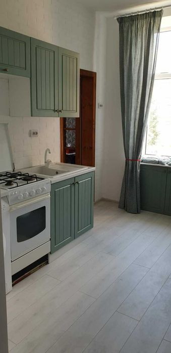 Продаж 1кімнатна квартира  біля Скрині