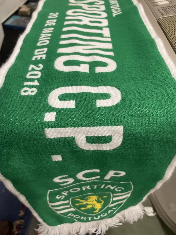 Cachecól oficial Aves com Sporting