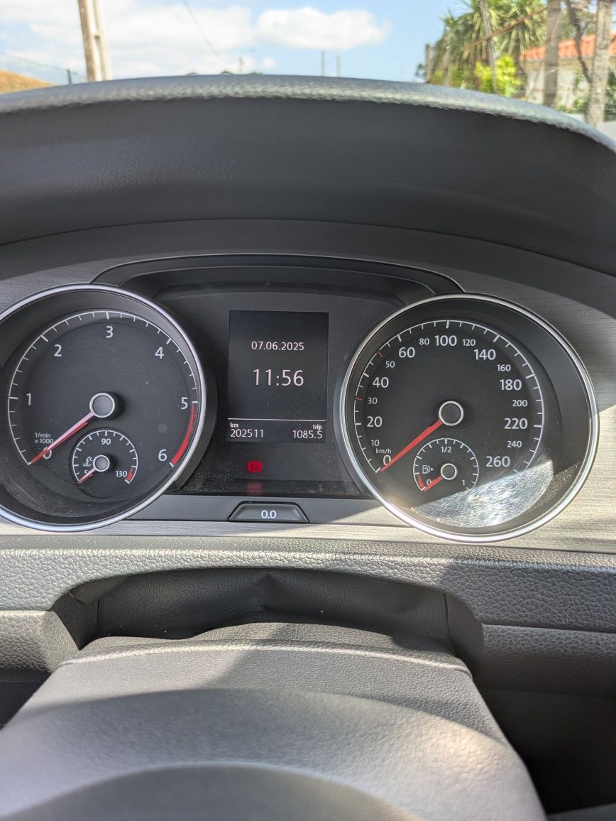 Golf 7 TDI 1.6 TDI muito bem estimado