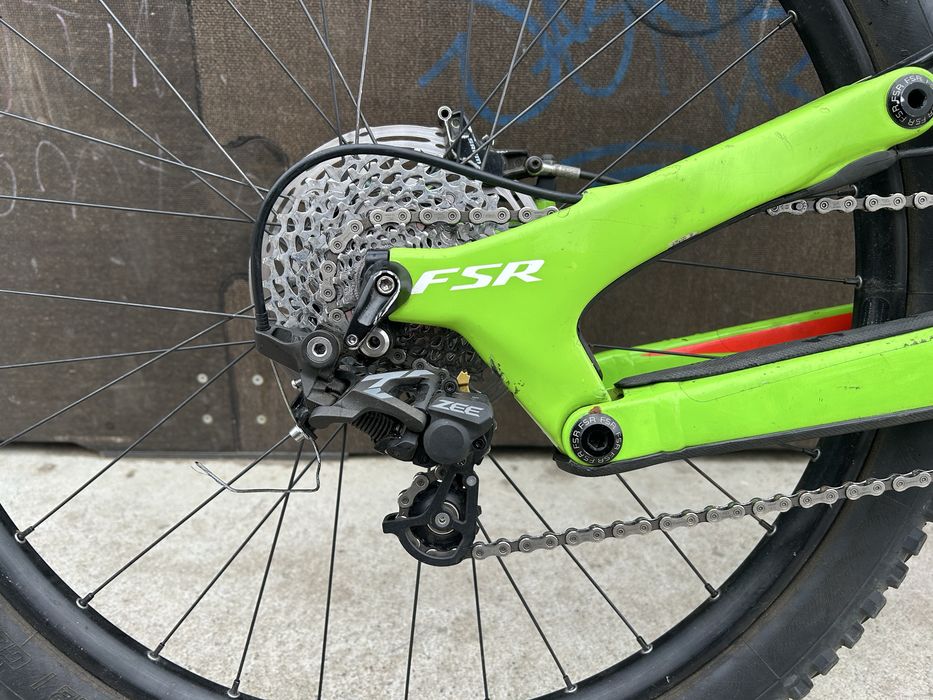 Specialized demo 8 alloy M