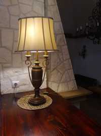 Lampa z abażurem, stołowa, salonowa