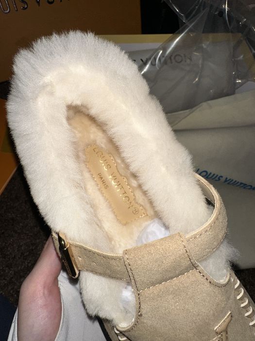 Мокасини louis балетки луи виттон з хутром бежеві замш тапки louis
