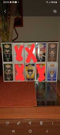 Bonecos e Figuras Funko Pops com caixa