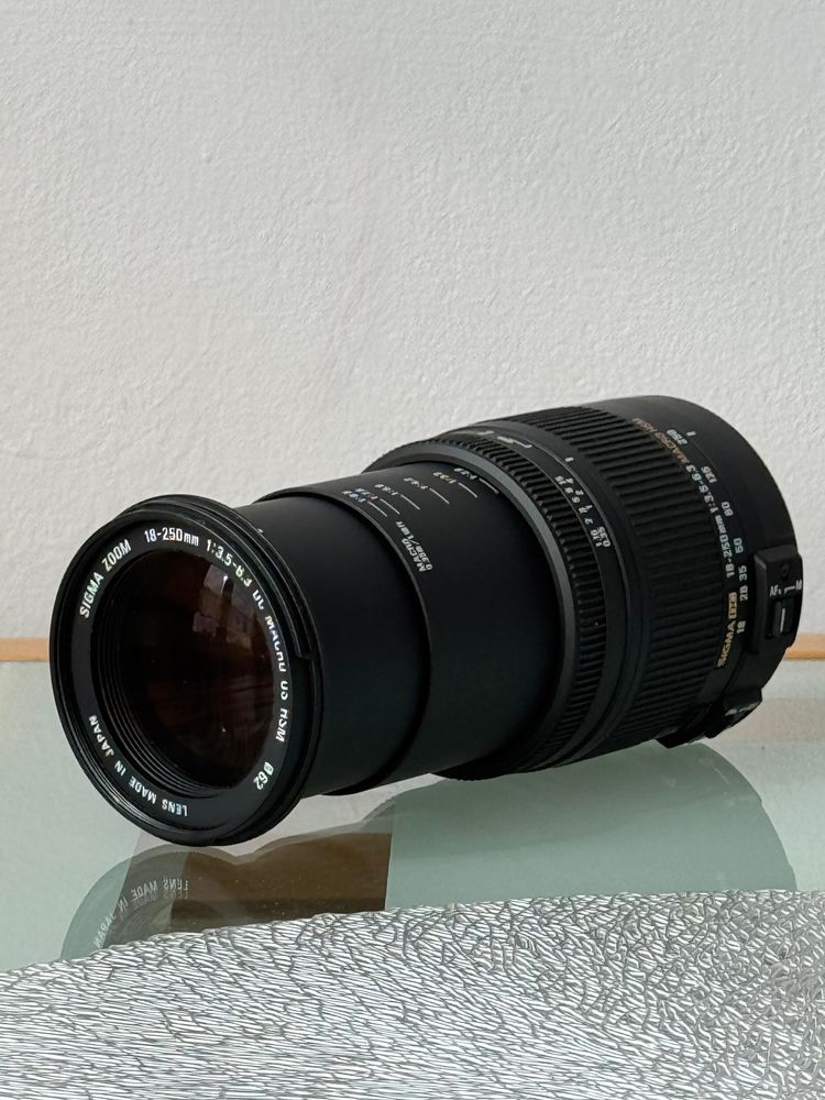 Sigma 18-250mm f3,5-6,3 Macro HSM Canon
