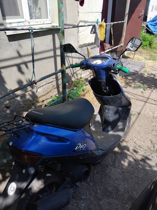 Продам мопед Хонда Дио 27