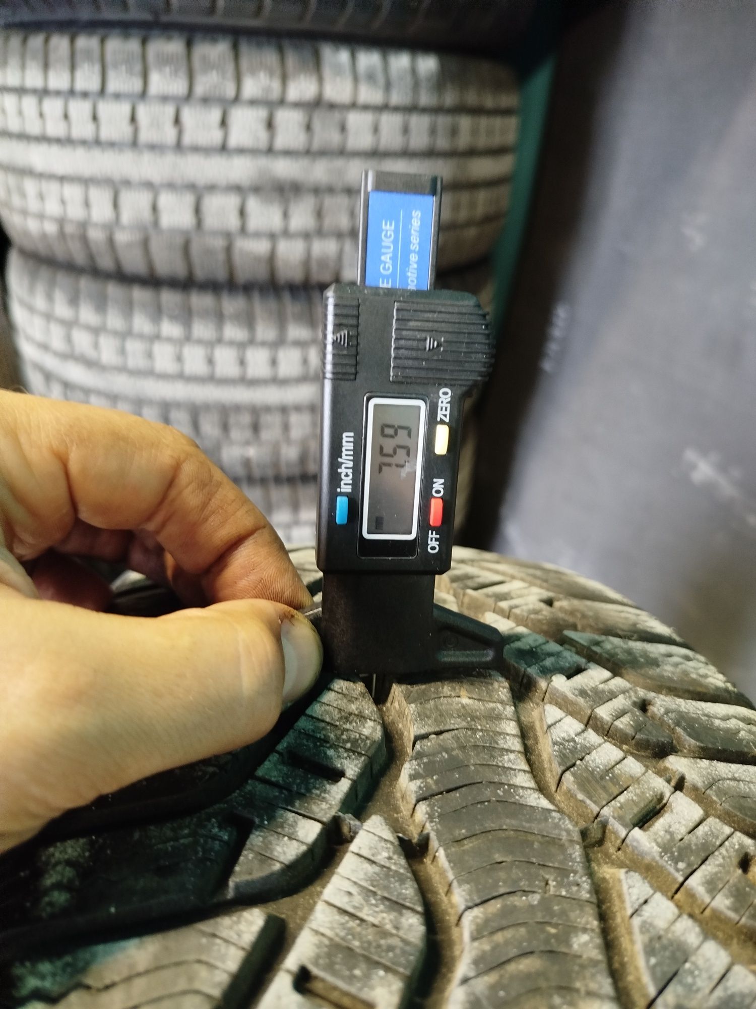 Резина r16 205 55 kleber новая! Зима 4шт