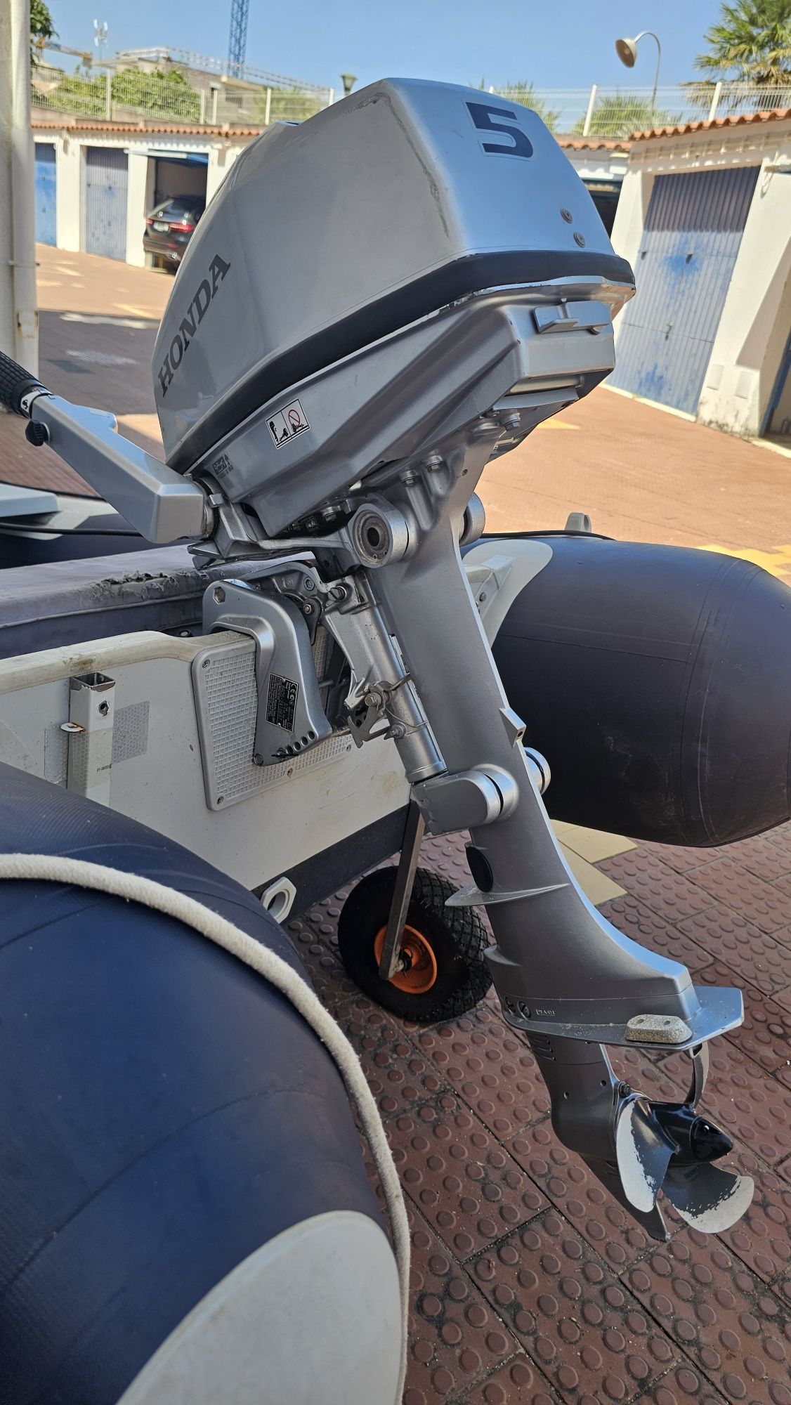 Barco pneumatico honwave